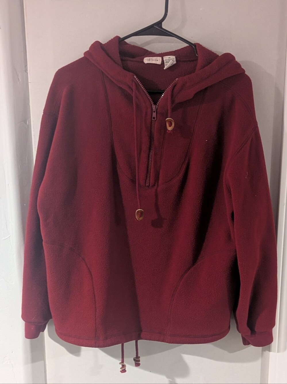 Women's Zip-Up Hooded Fleece Sweater - Burgundy